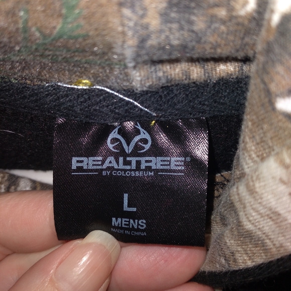 Realtree hoodie - Picture 6 of 6